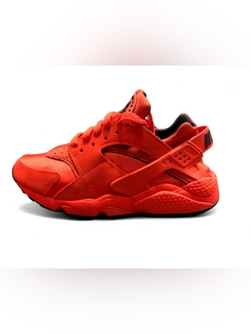 Nike Air Huarache
Rush Orange Black